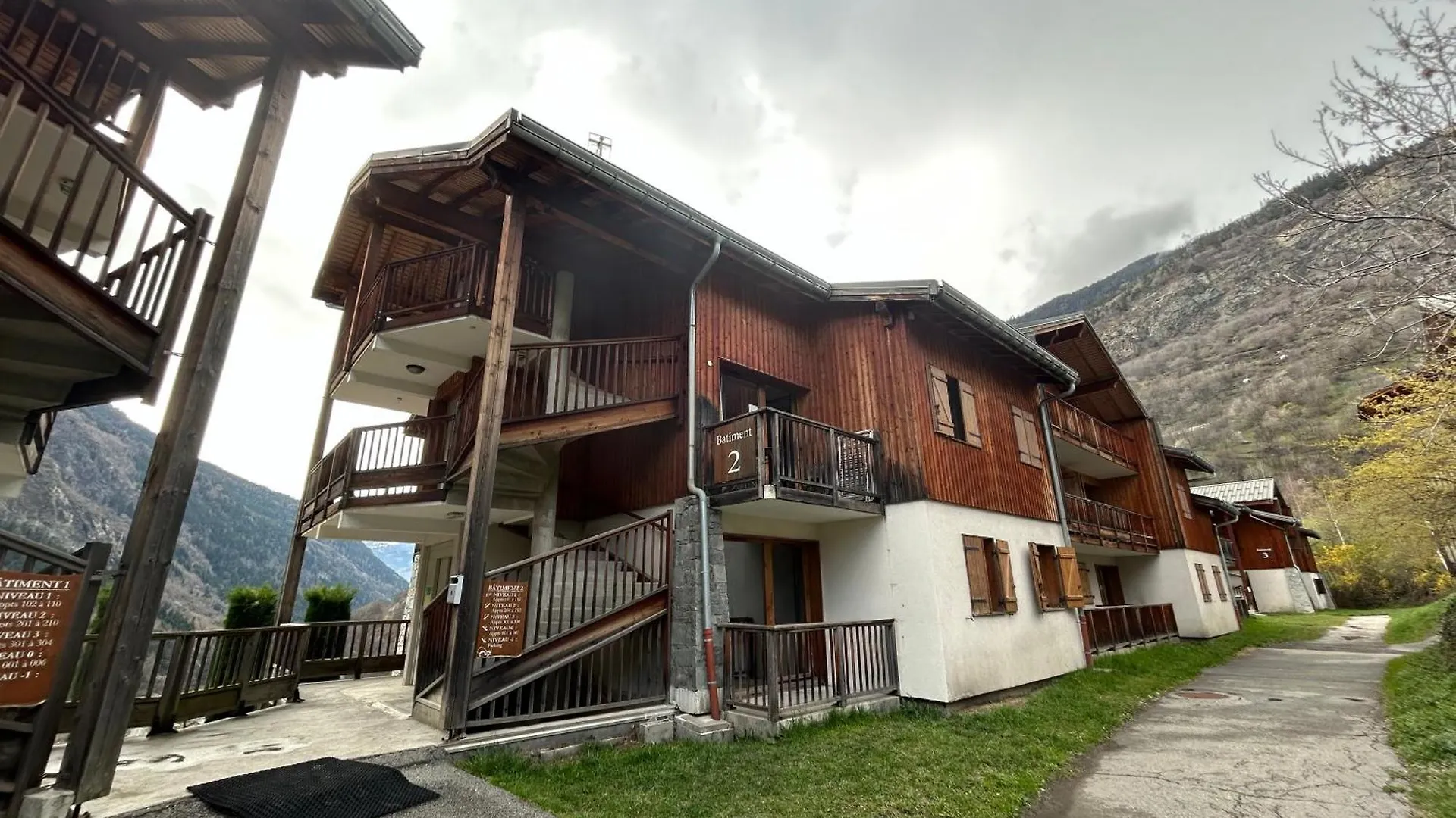 Apartment Appartement Orelle 3 Vallees - Spa & Piscine - Apt 112 France